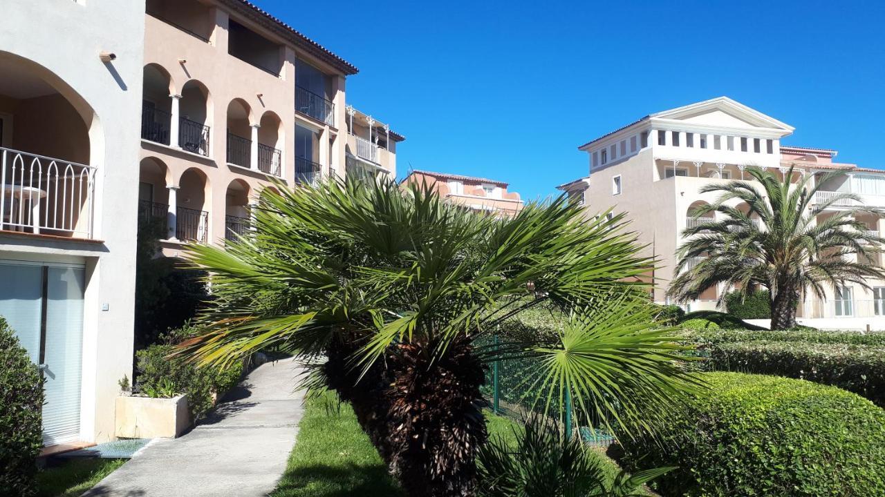 Magnifique Rez De Jardin & Piscine & Bord De Mer Apartment Six-Fours-les-Plages Exterior photo